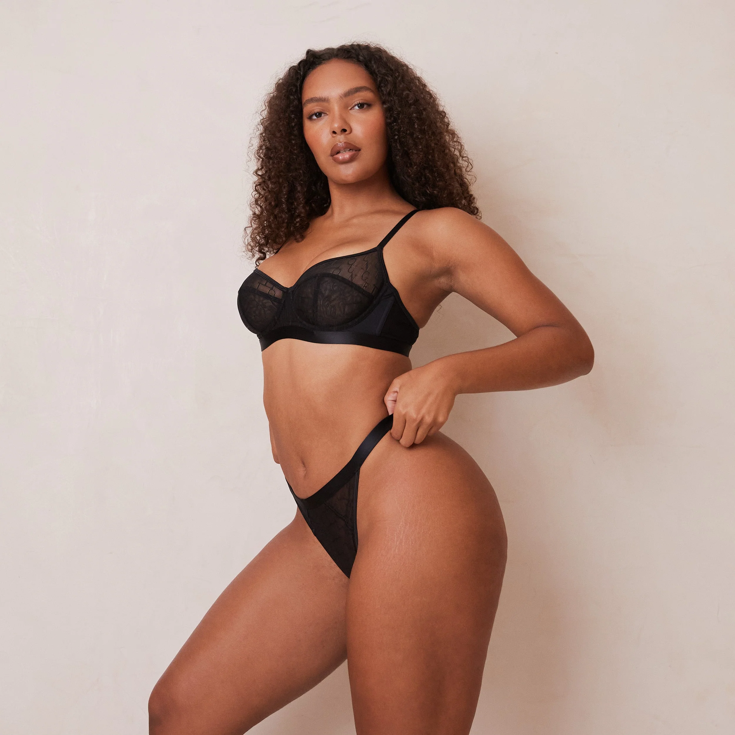 Chic Balcony Bra  - Black - Image 11